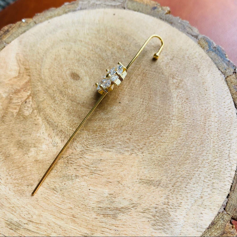 Flower Ear Wrap Crawler Earring - Picture 5 of 5